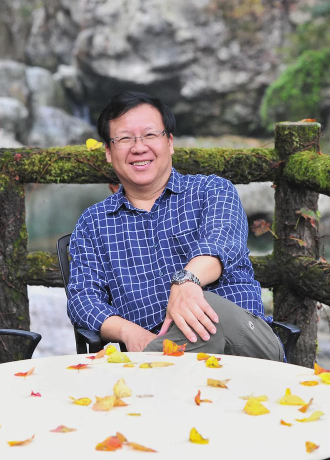 外交 美食中的交流电子pg餐桌上的(图4)